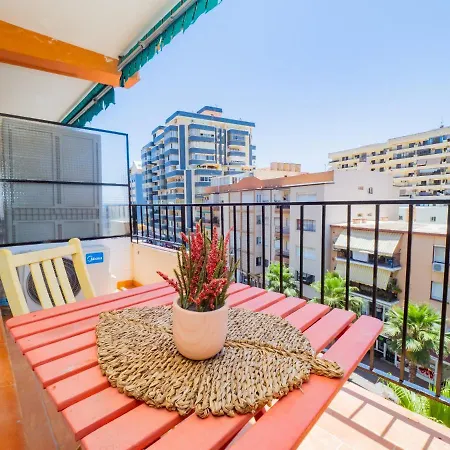 Cubo's Leisure Port * فوينخيرولا